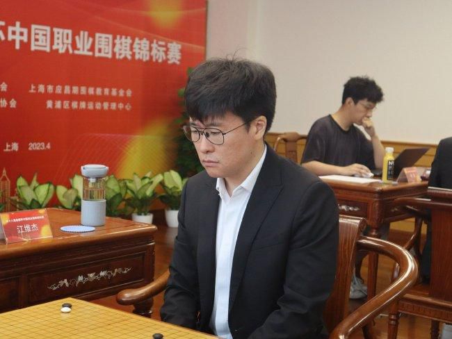 狠狠亚洲