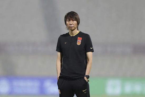 两个风情女子