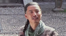 他把她按在浴室里撞击h